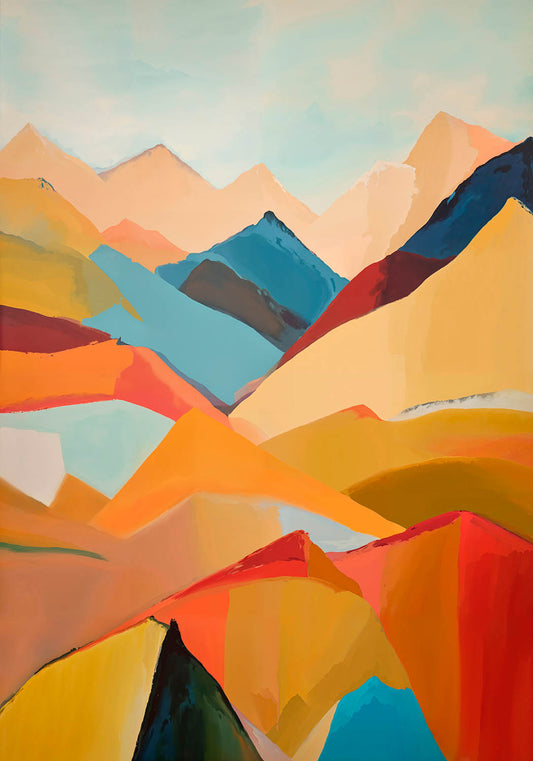 赤、青、オレンジ、黄色などの大胆な色彩で山の頂を形作る幾何学的な形が、柔らかなスカイブルーの背景に溶け合う抽象的で様式化されたポスター。